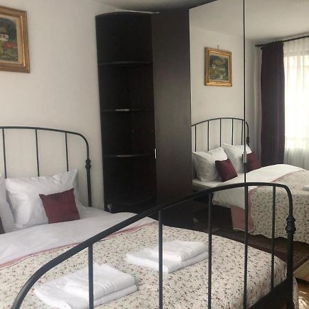 בוקרשט Marie Apartment מראה חיצוני תמונה