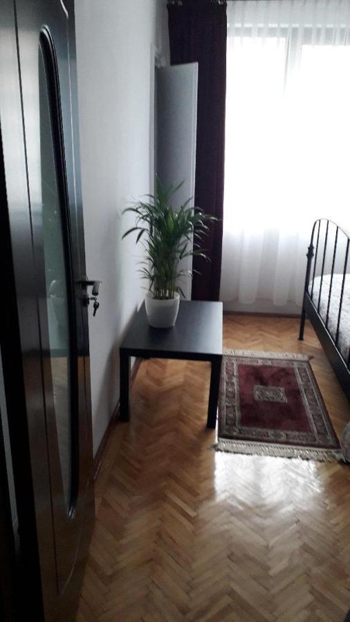 בוקרשט Marie Apartment מראה חיצוני תמונה